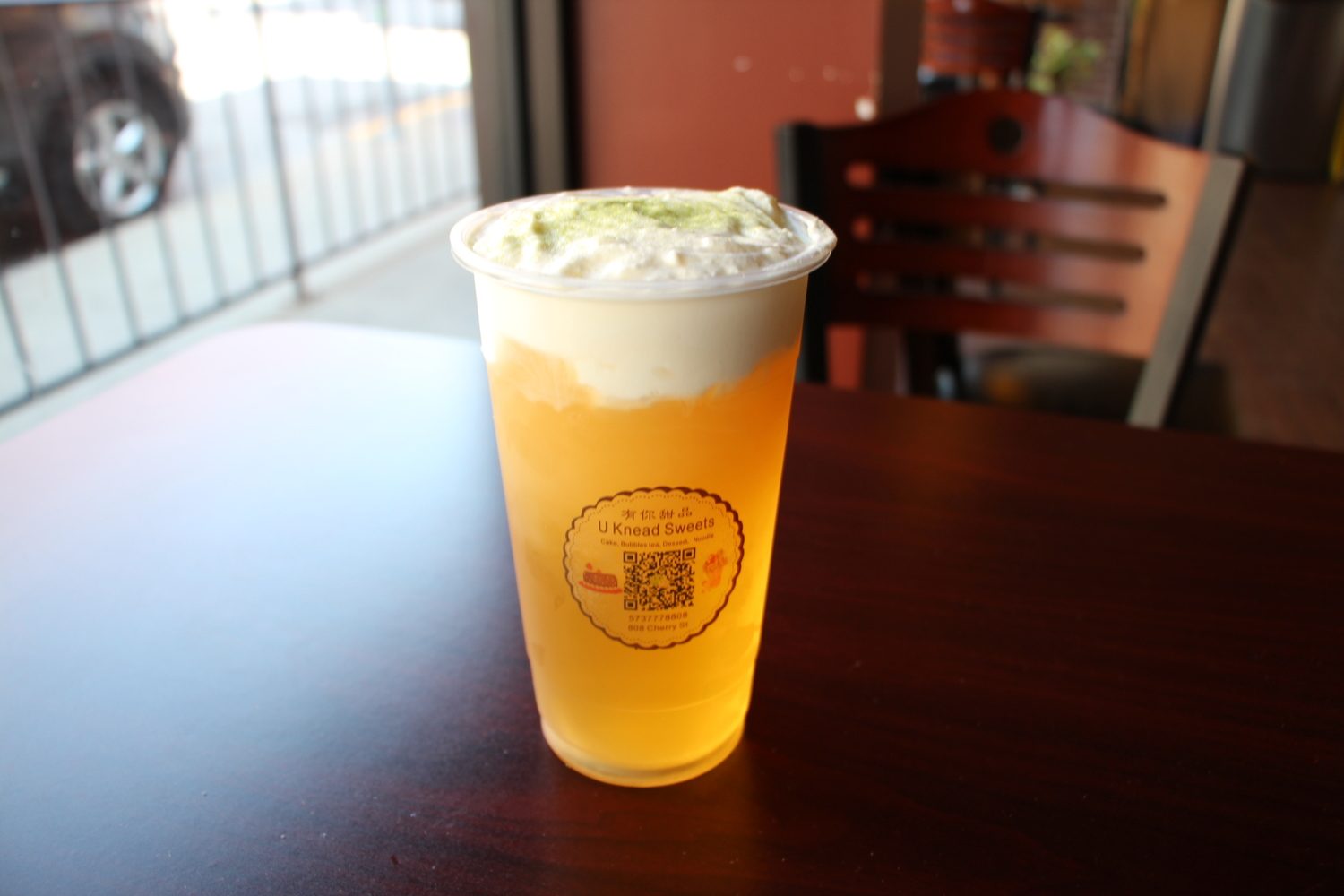Cheese cream green tea dusted with matcha